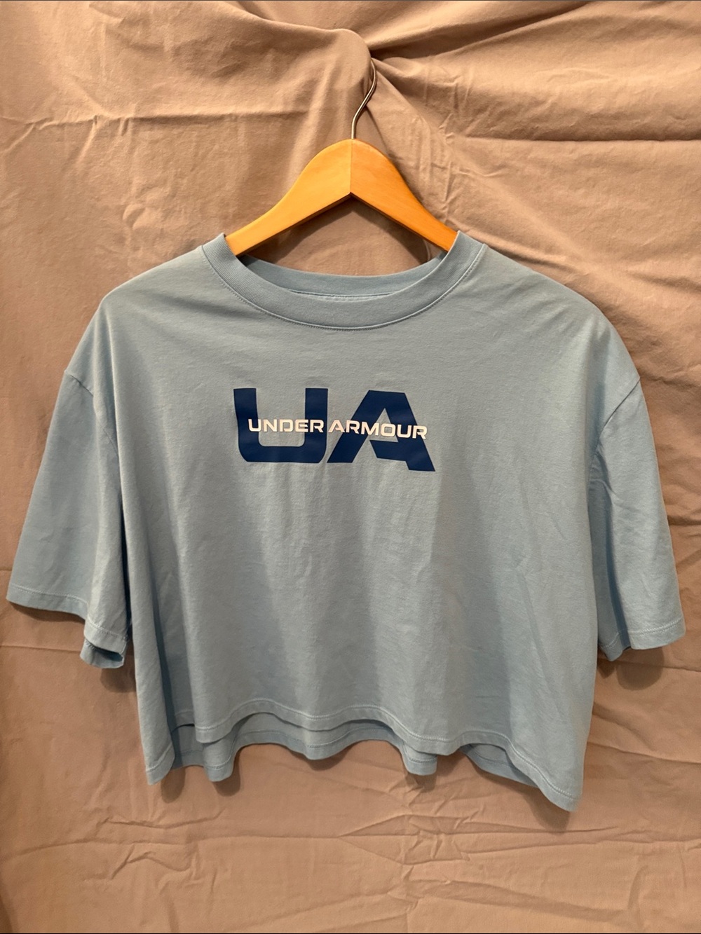 Under Armour Sky Blue Cropped UA Logo Tee